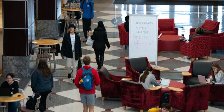 Some college students find it harder to vote under Republican laws