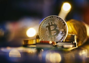 Bitcoin Nears $43K: ETFs Soar & MicroStrategy Buys Big