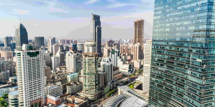 China’s Economy: $7T Loss and 5.2% GDP Growth Clash