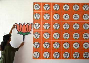 India investigates alleged Hindu nationalist attack on foreign students offering Ramadan prayers