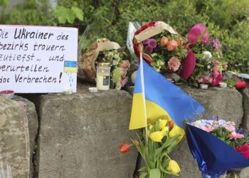 Two Ukrainian servicemen stabbed to death in Germany, Russian national arrested