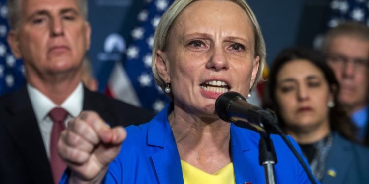 Ukrainian-born Spartz, criticized for Ukraine votes, faces primary fight Tuesday