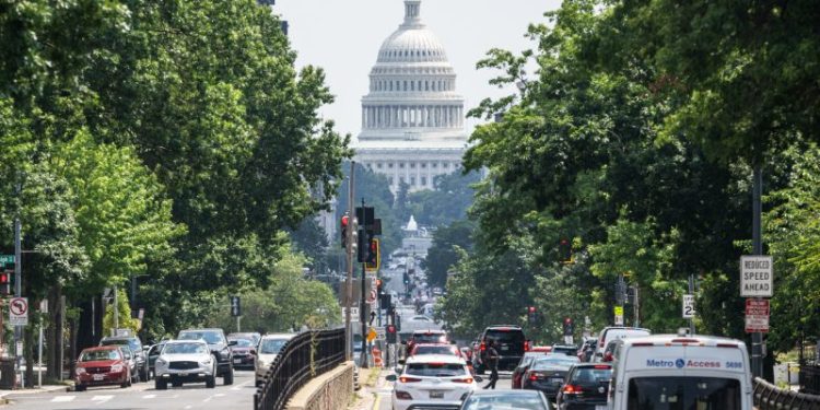 Lawmakers spending even more in 2024 under receipt-free expense program