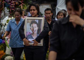 Small town in Thailand holds mass cremation for 23 who died in a school trip bus fire