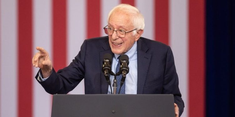 Sen. Sanders says he is looking forward to Trump ‘fulfilling his promise’ on credit card interest rates