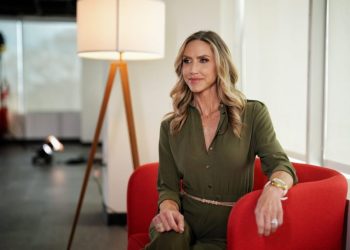 Lara Trump to host weekend show on Fox News
