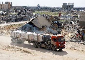 Israel stops humanitarian aid into Gaza after Hamas rejects extending ceasefire’s first phase